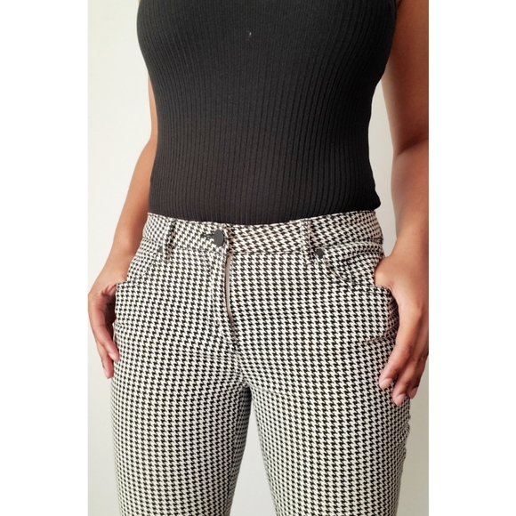 Houndstooth, mid-rise pants, Size 28 - Picture 6 of 7